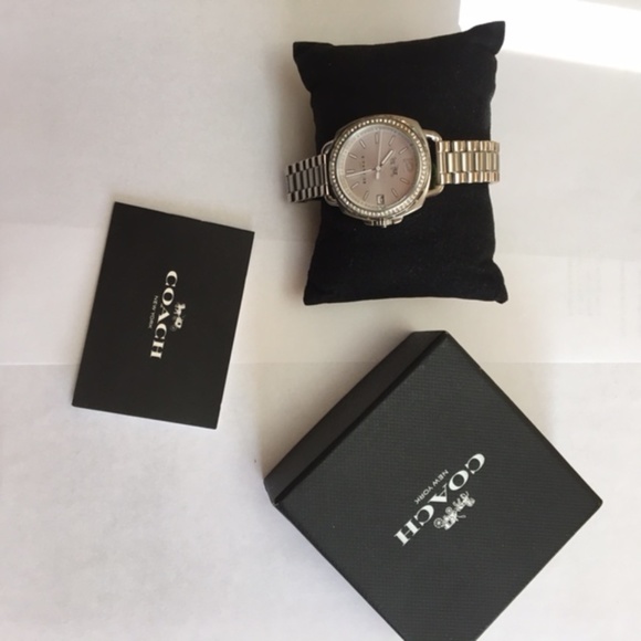 Coach Watch with Date and crystals around face - Picture 7 of 14